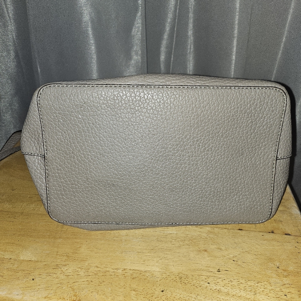 Kate Spade - Picture 4 of 4